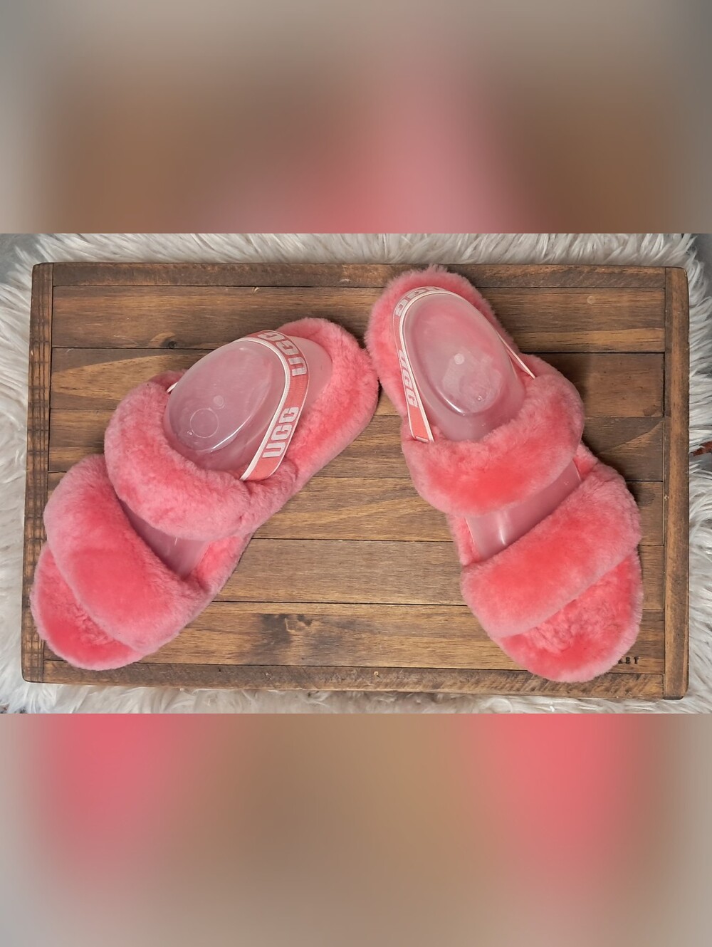 UGG Oh Yeah Slide Fuzzy Sheepskin Slipper Sandals Pink Women’s Size 10